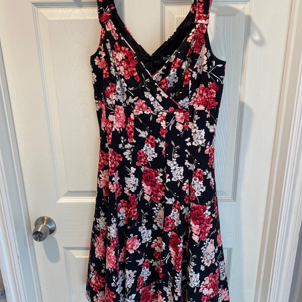 High Quality Coral Dress with Pockets and Satin Lining from WHBM